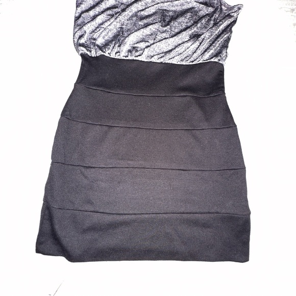 indie sleaze club dress bandage and one shoulder metallic - Picture 5 of 6